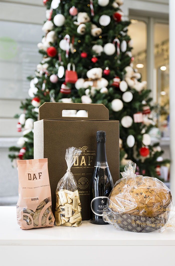 Tornano le Limited Edition per Paideia, per un Natale buono e solidale