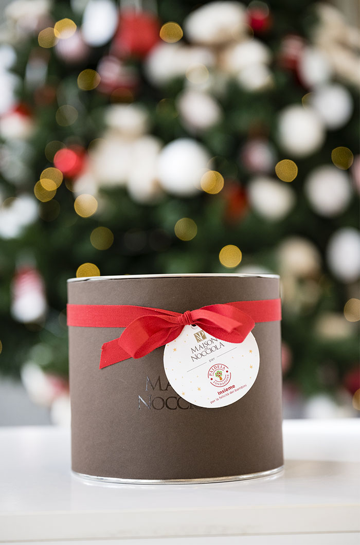 Tornano le Limited Edition per Paideia, per un Natale buono e solidale